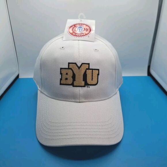BYU Cougars Hat Cap Snapback White Embroidered Logo NCAA - Picture 1 of 7